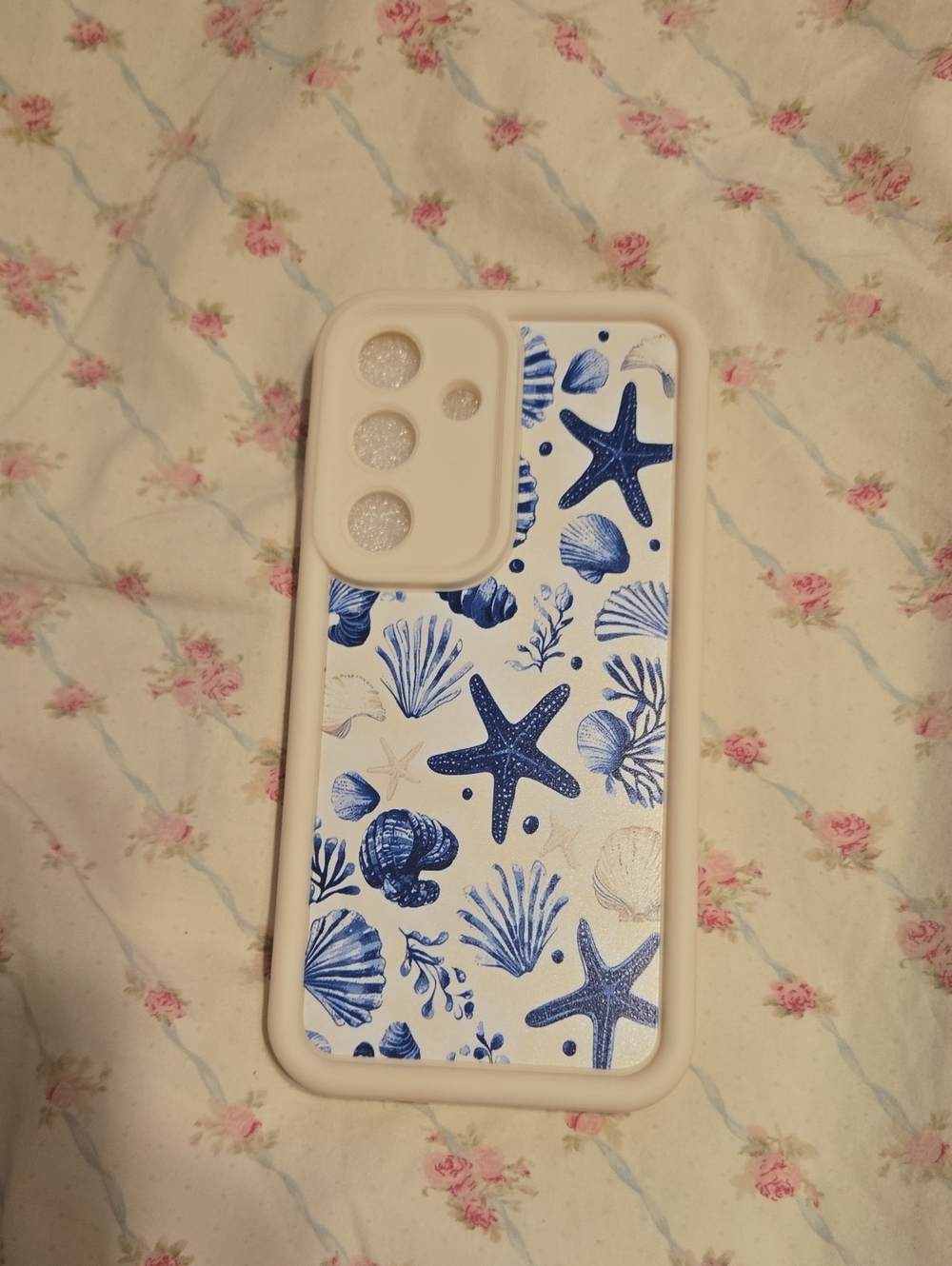 White Beach Pattern Phone Case with Blue Starfish Design